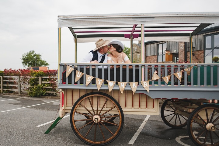A wedding with a difference 🤠🚜❤️ Vintage engines, cowboy hats, plenty of character, and a couple simply being themselves. Because the best weddings are the ones that feel like you. 📸