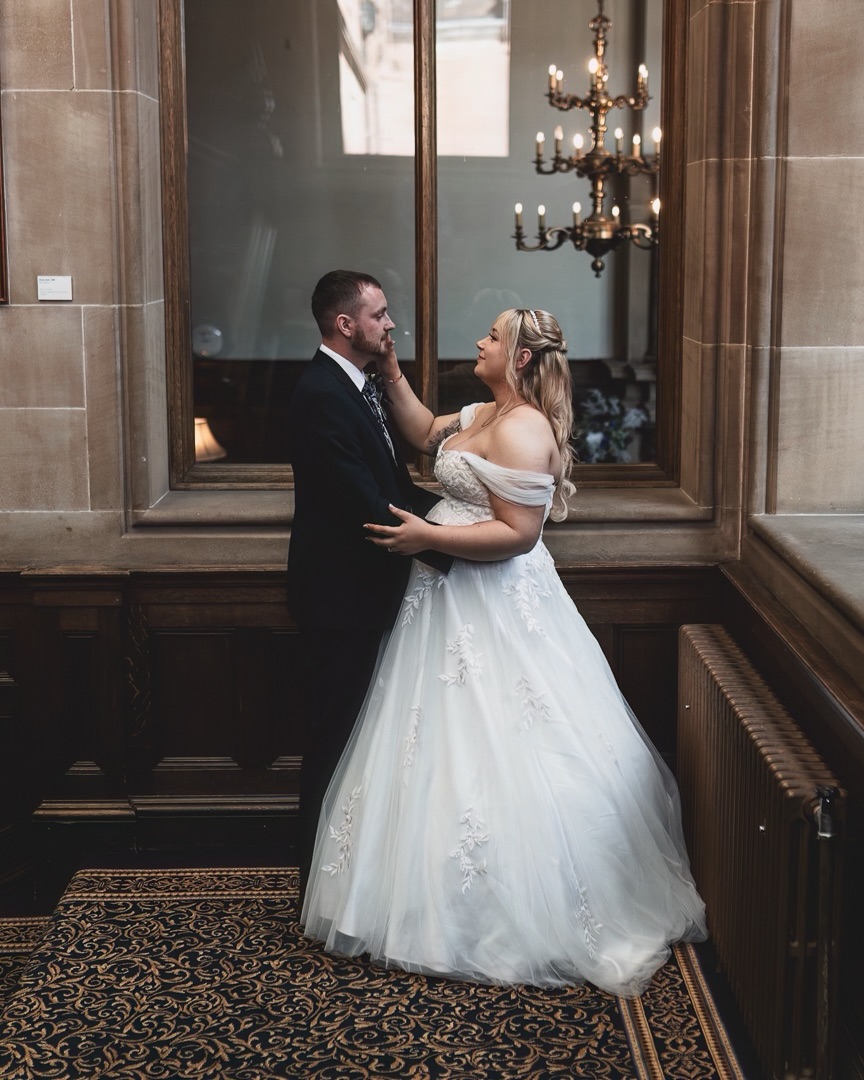 Most couples don’t know how to pose. And they shouldn’t have to. Some moments need a bit of gentle direction. Most happen naturally once you feel relaxed. My job is knowing when to guide and when to s