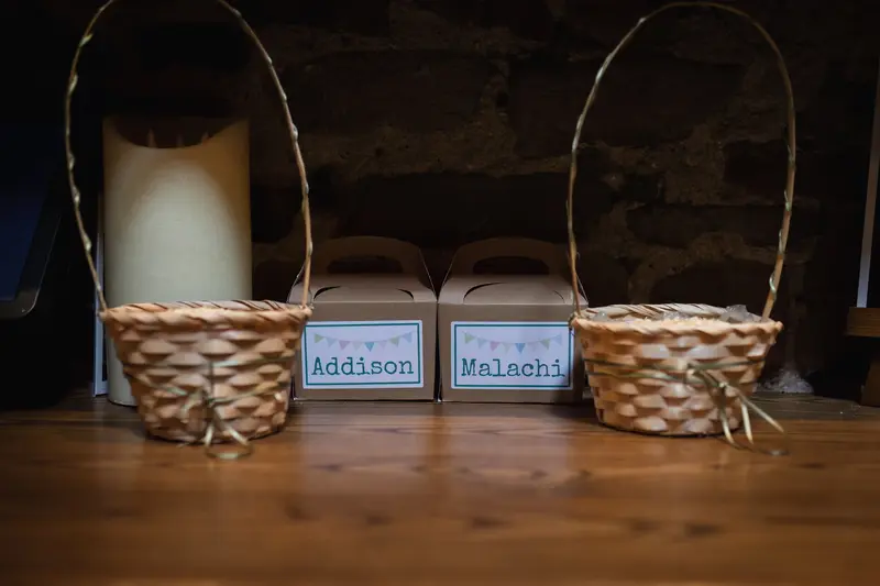 Rustic flower girl baskets and personalised wedding boxes detail photo